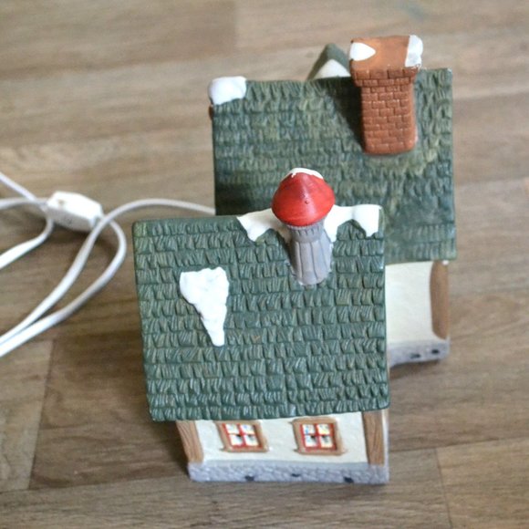 Santa\'s Workshop LED Lightup Village House Christmas Decor